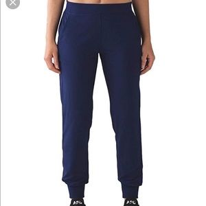 Lululemon - Get already Jogger